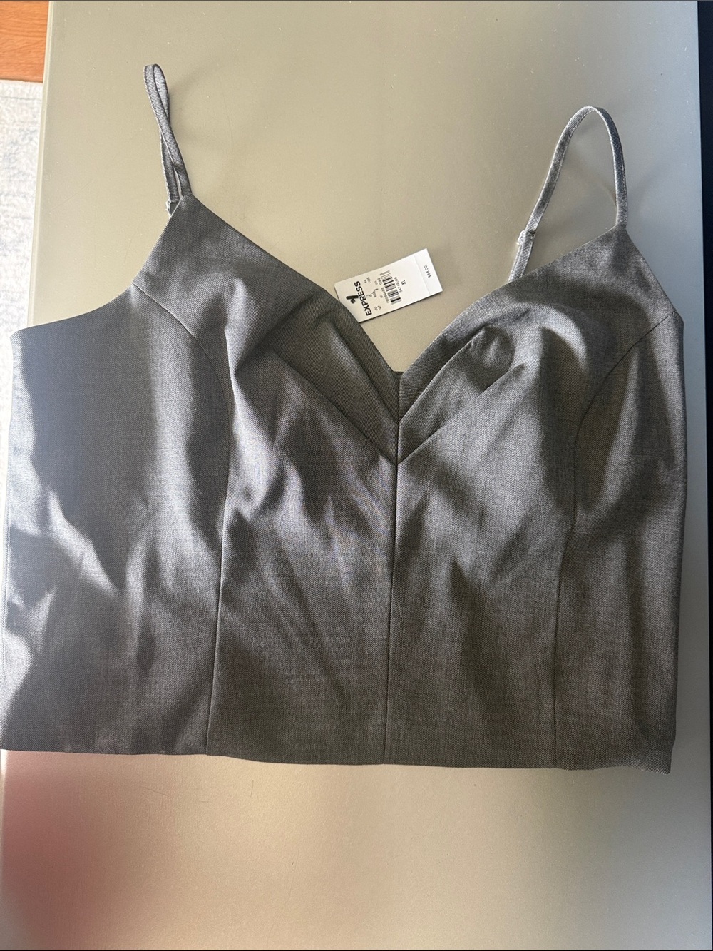 Express Gray V-Neck Spaghetti Strap Crop Camisole
